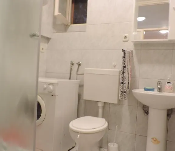 Pera Apartman