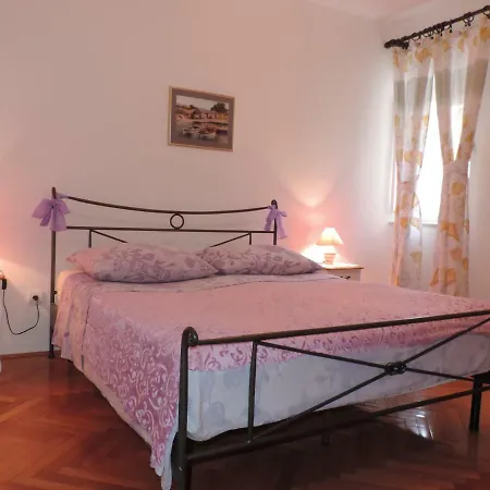 Apartment Pera *