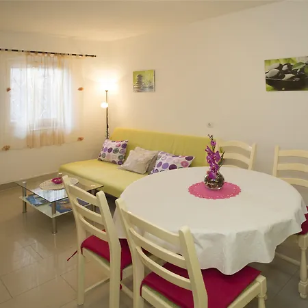 Pera Apartman Split
